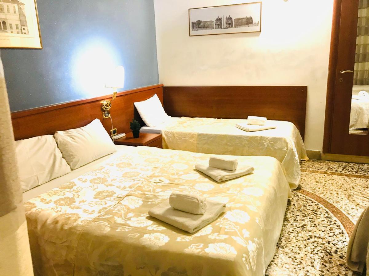 Holiday Rome Termini 호텔 외부 사진